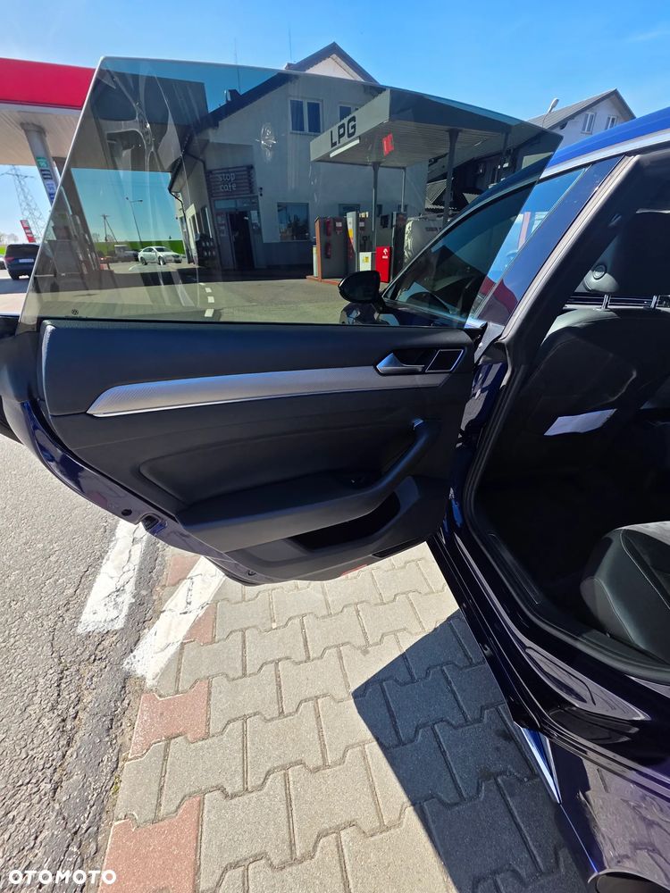 Volkswagen Arteon 2.0 TSI 4Motion R-Line DSG - 10