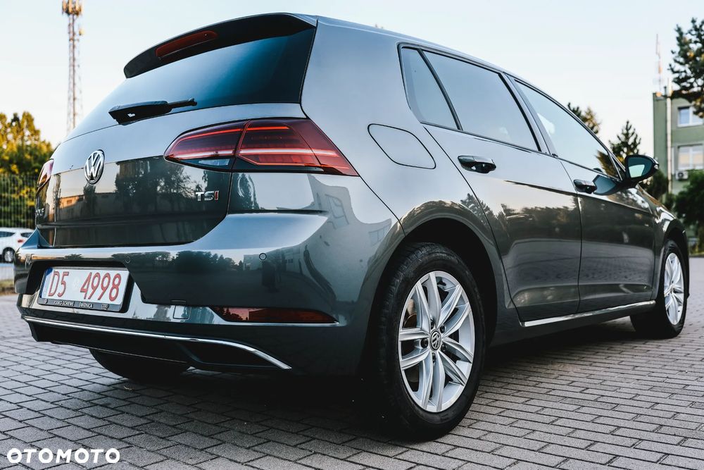 Volkswagen Golf 1.4 TSI BMT Comfortline - 14