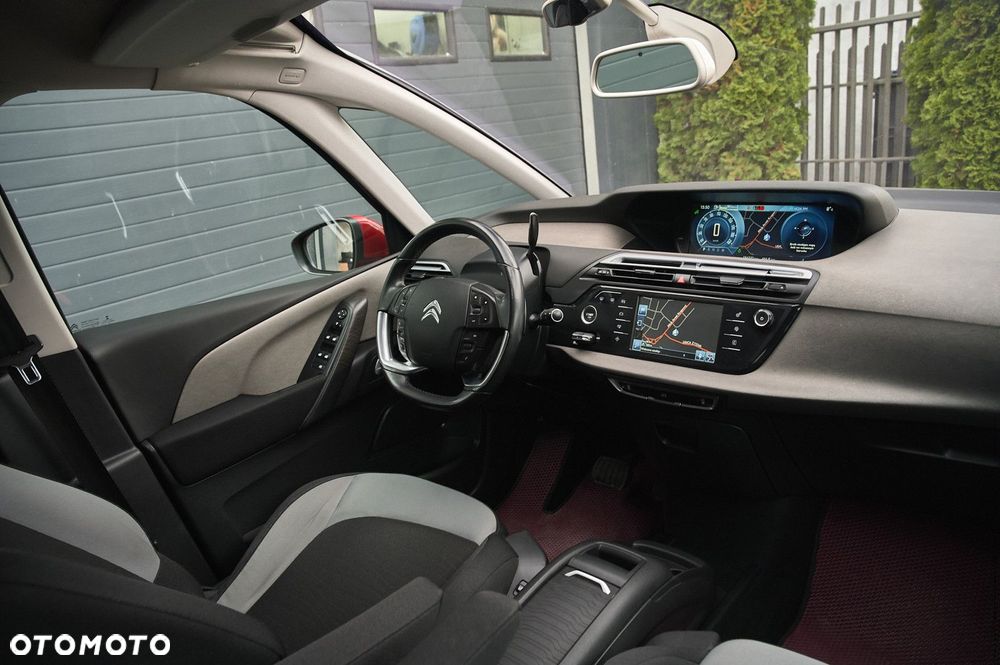 Citroën C4 Grand Picasso - 38