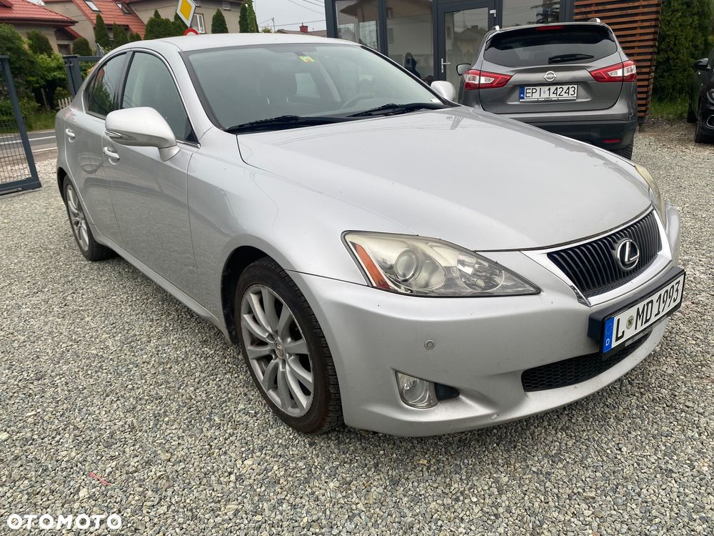 Lexus IS 250 Prestige - 8