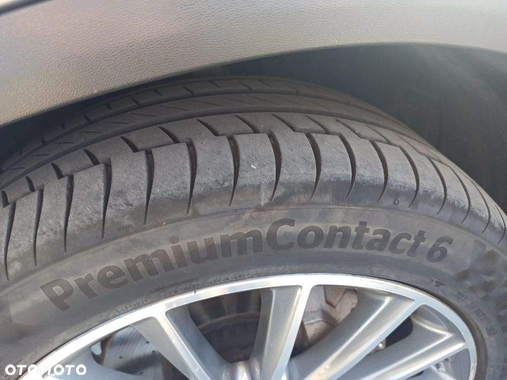 Mercedes-Benz GLC - 3