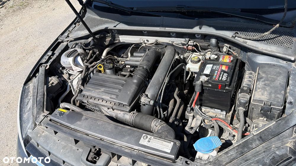 Volkswagen Golf 1.2 TSI BMT Trendline Perfectline - 8