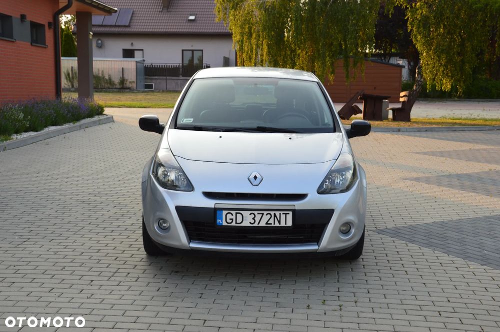 Renault Clio - 5