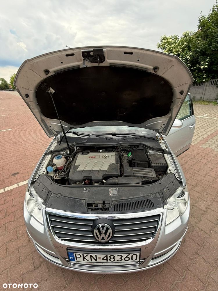 Volkswagen Passat 2.0 TDI Comfortline - 19