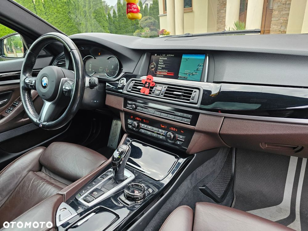 BMW Seria 5 M550d xDrive Sport-Aut - 7