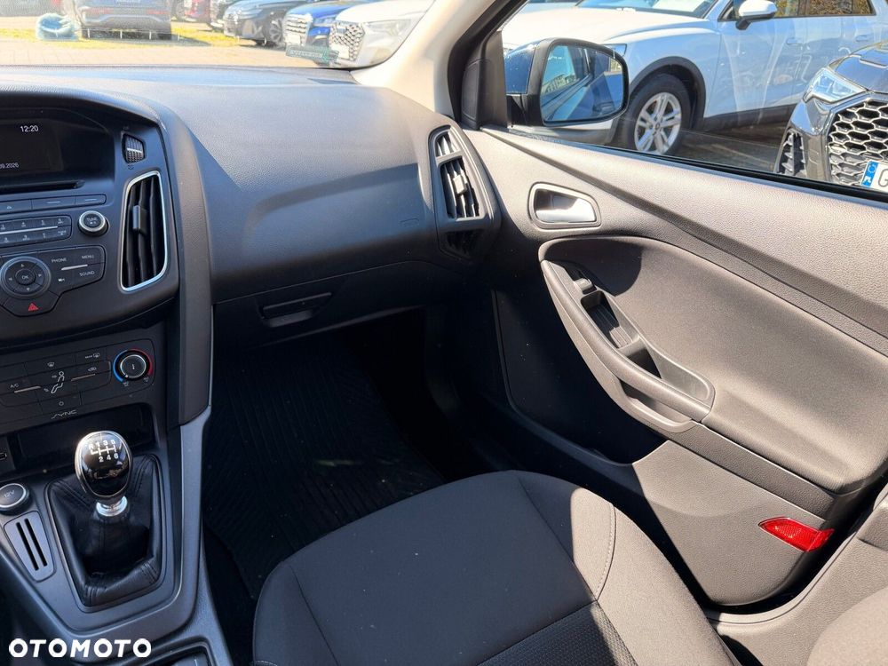 Ford Focus - 16