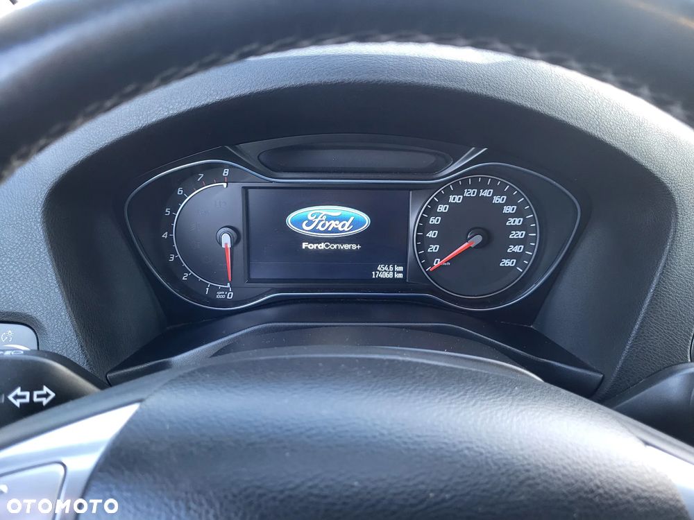Ford Mondeo 2.0 EcoBoost Titanium - 15