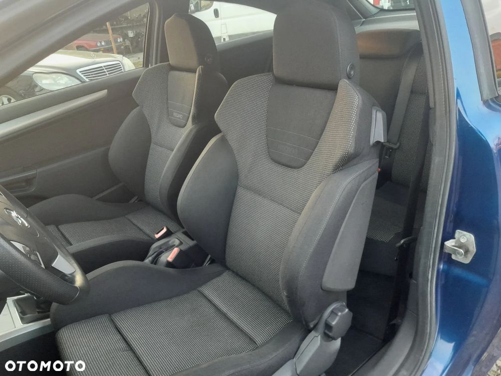 Opel Astra 2.0 Turbo Sport - 14