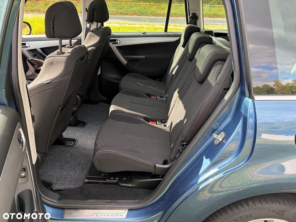 Citroën C4 Picasso - 12