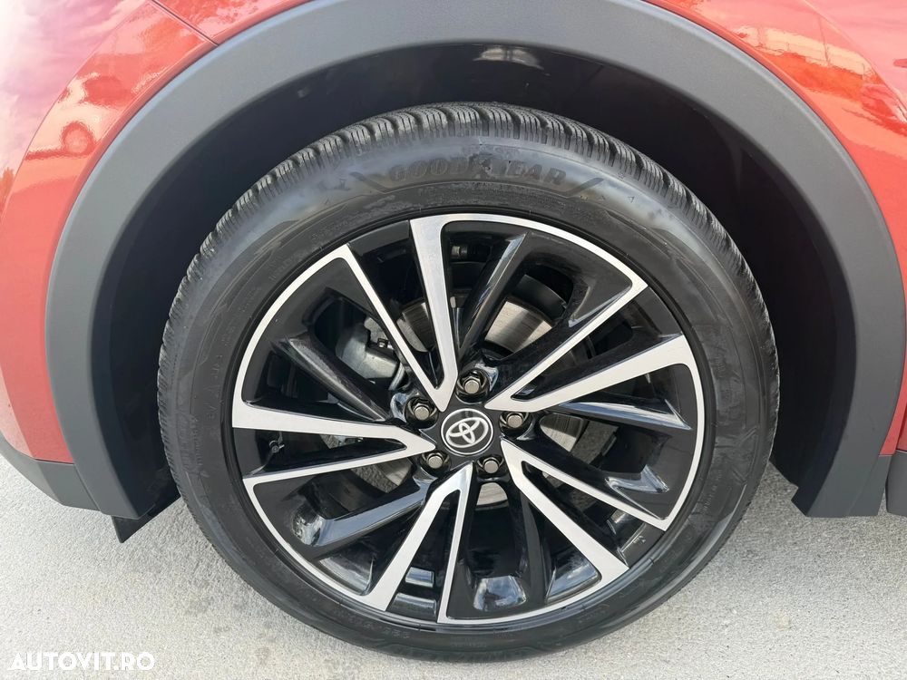 Toyota C-HR 1.8 HEV 140 CP 4x2 CVT Exclusive - 26