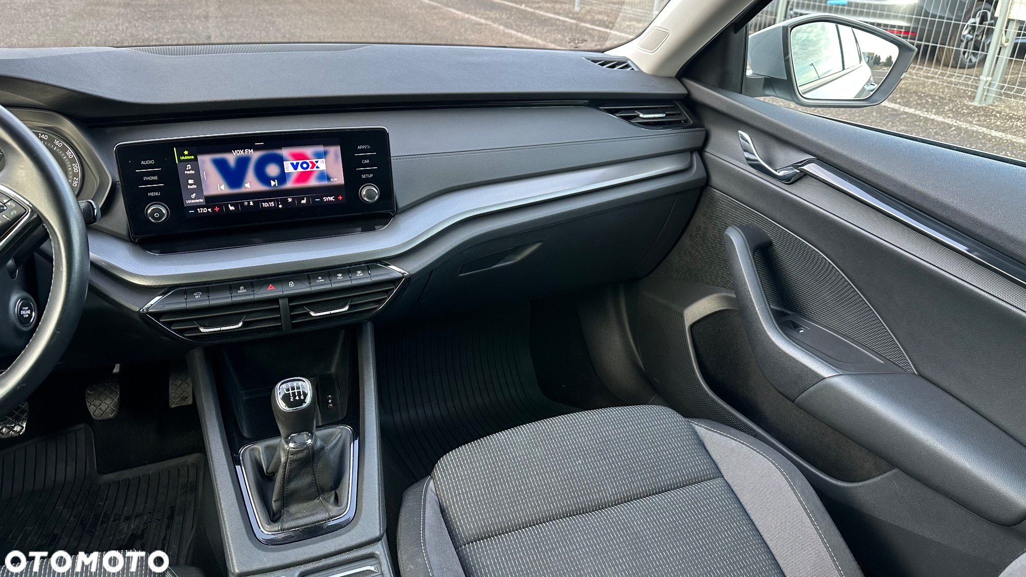 Skoda Octavia 1.5 TSI ACT Ambition - 8