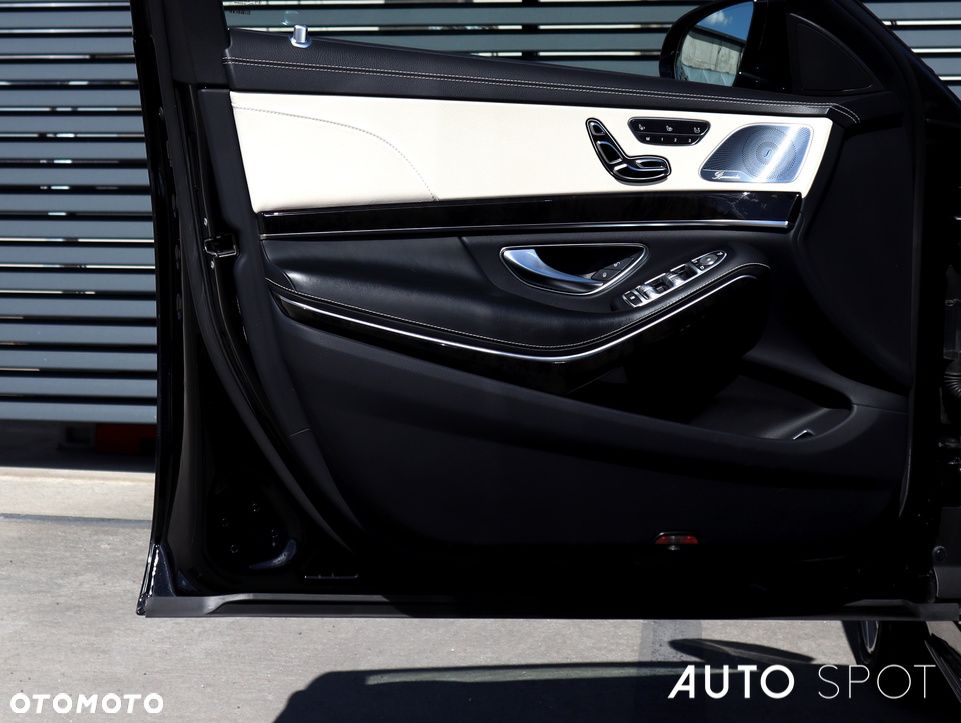 Mercedes-Benz Klasa S 400 d 4-Matic L 9G-TRONIC - 11