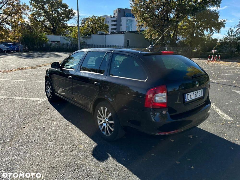 Skoda Octavia 1.6 TDI Ambiente - 3