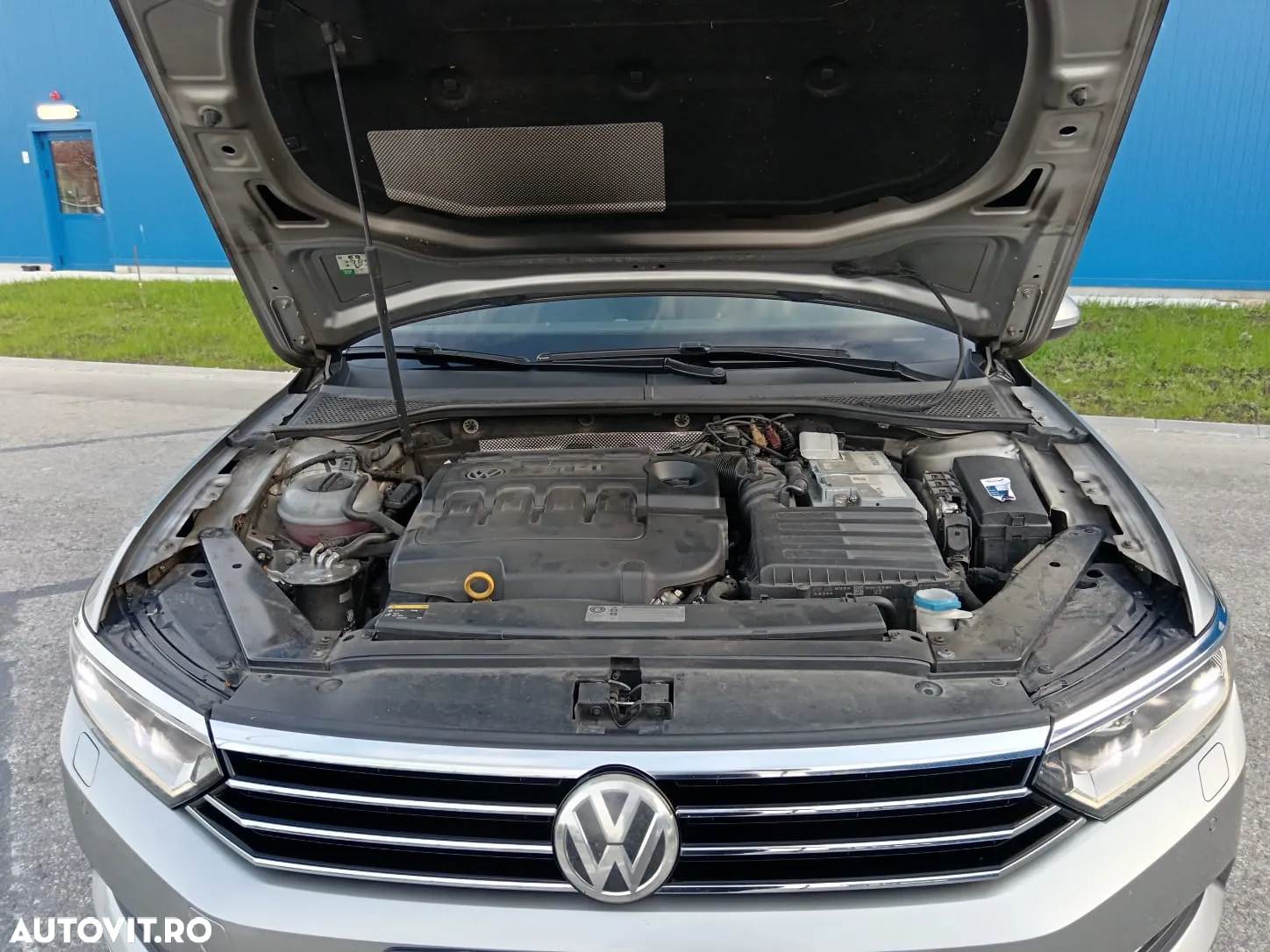 Volkswagen Passat Variant 2.0 TDI DSG Highline - 15