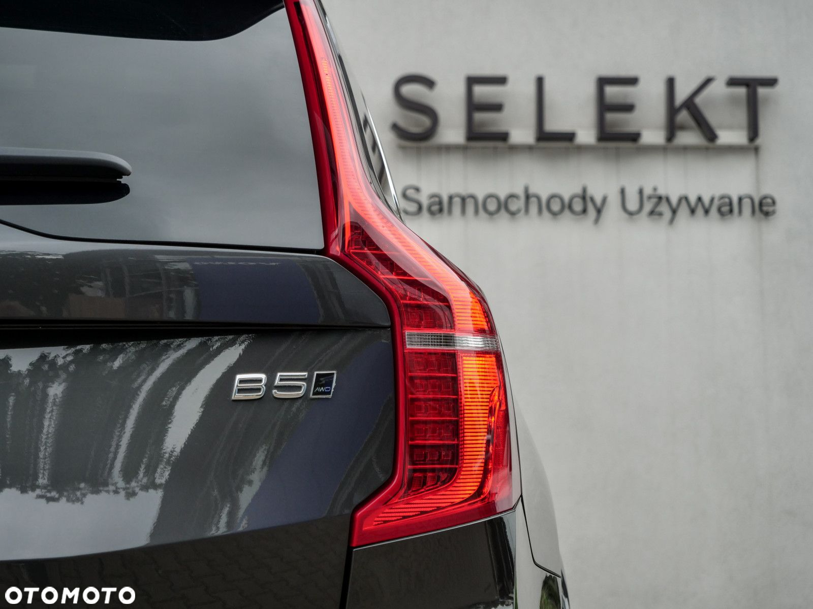 Volvo XC 90 - 9