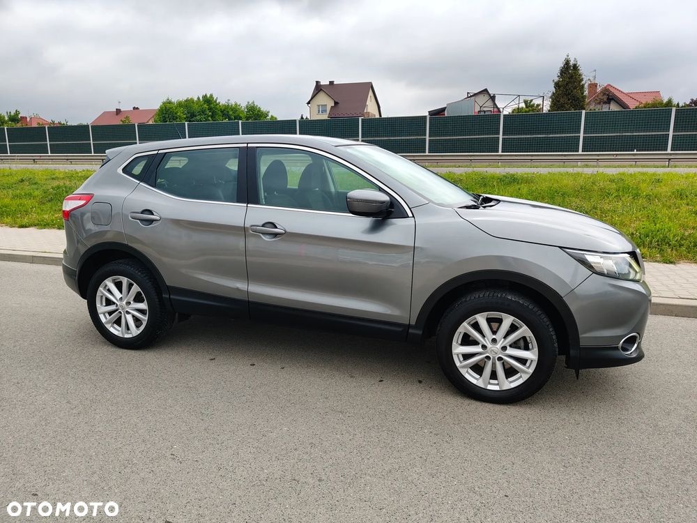 Nissan Qashqai 1.2 DIG-T Acenta EU6 - 28