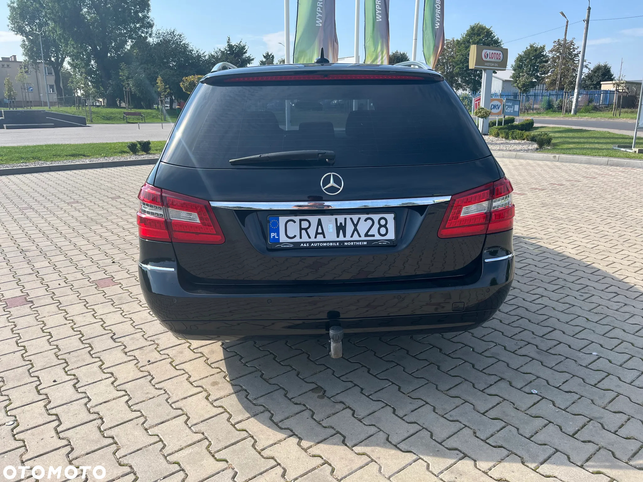 Mercedes-Benz Klasa E 220 T CDI DPF BlueEFFICIENCY Automatik Avantgarde - 10