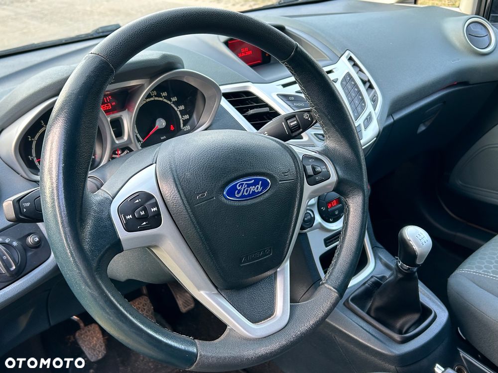 Ford Fiesta 1.4 Platinium X - 17