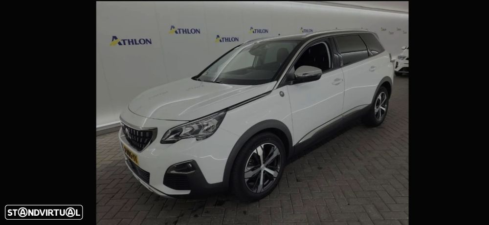 Peugeot 5008 PureTech 130 Crossway