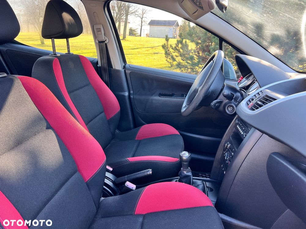 Peugeot 207 1.4 Active - 8