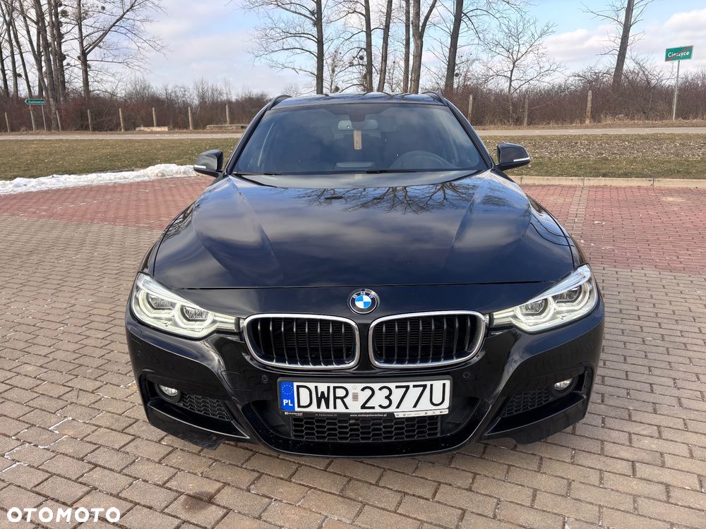 BMW Seria 3 320d M Sport - 1