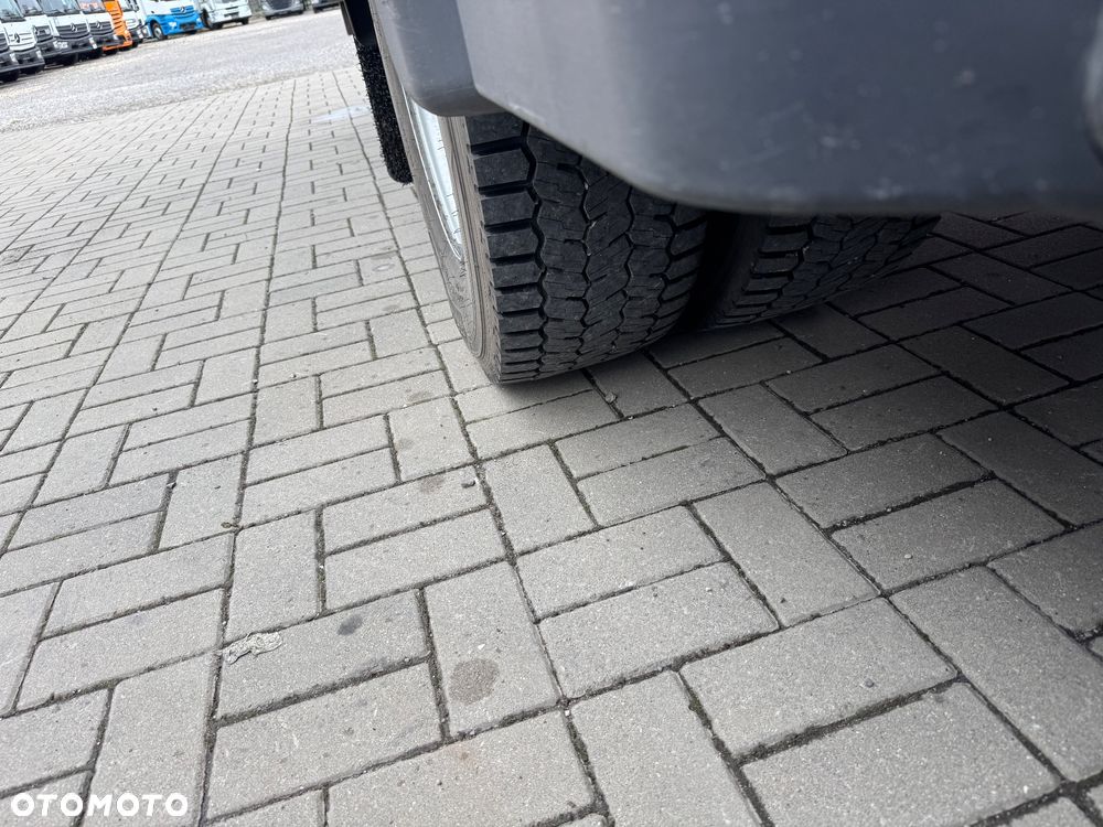 Mercedes-Benz ATEGO 1524 CHŁODNIA 7.5m WINDA - 14