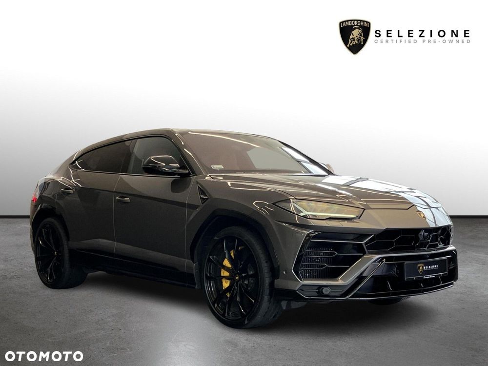 Lamborghini Urus - 1