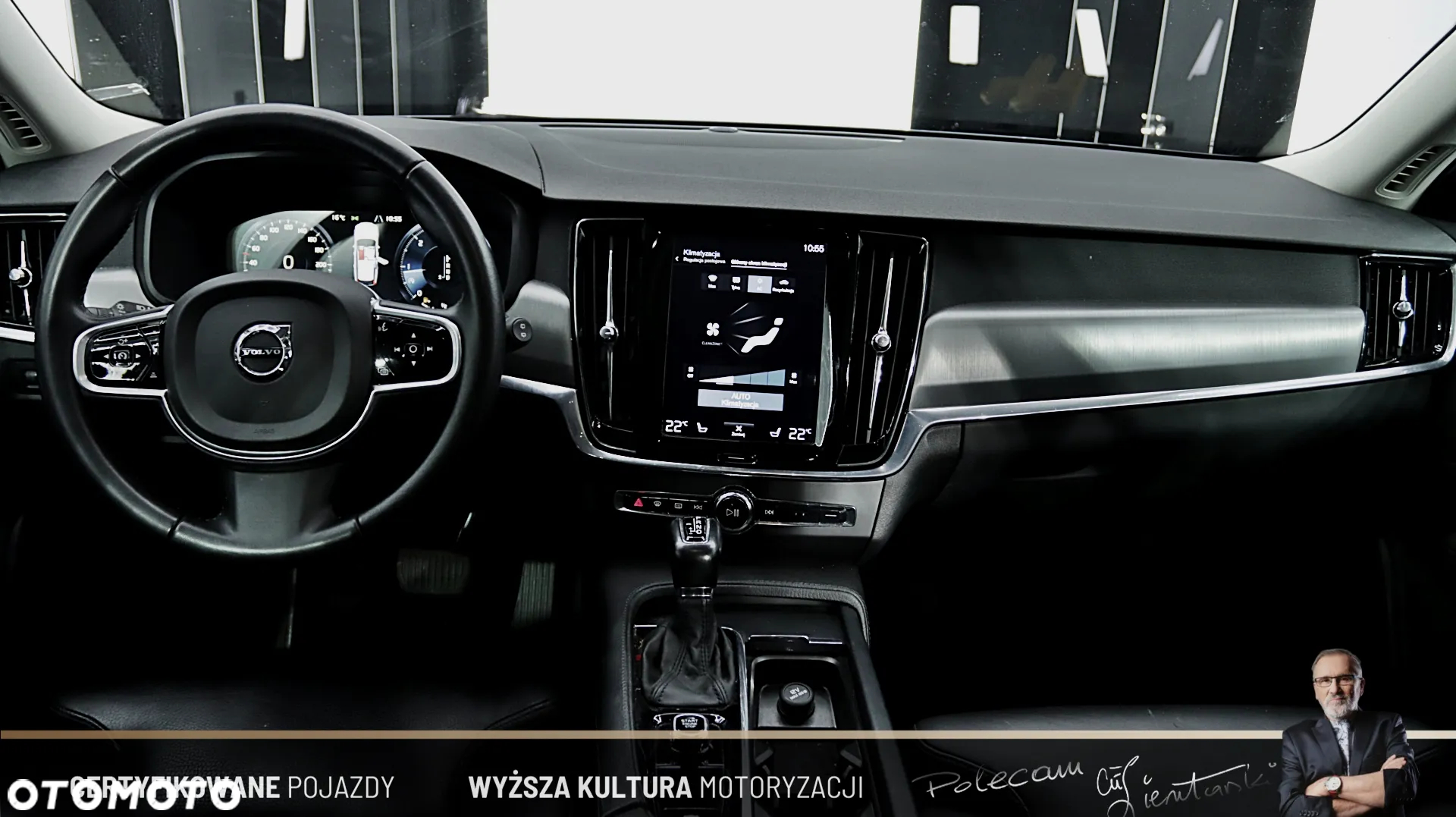 Volvo V90 D4 Momentum - 17