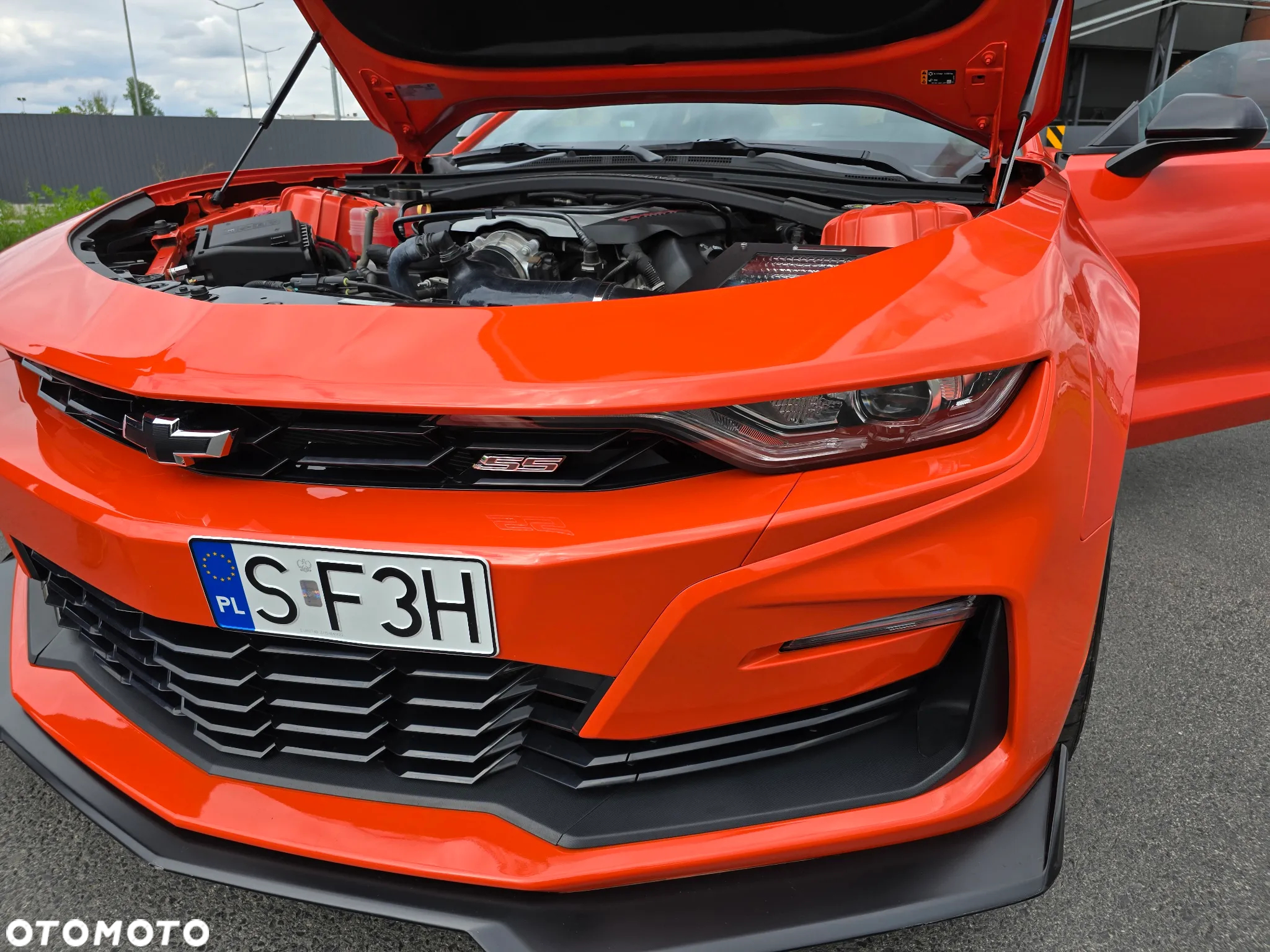 Chevrolet Camaro Coupe 6.2 V8 - 12