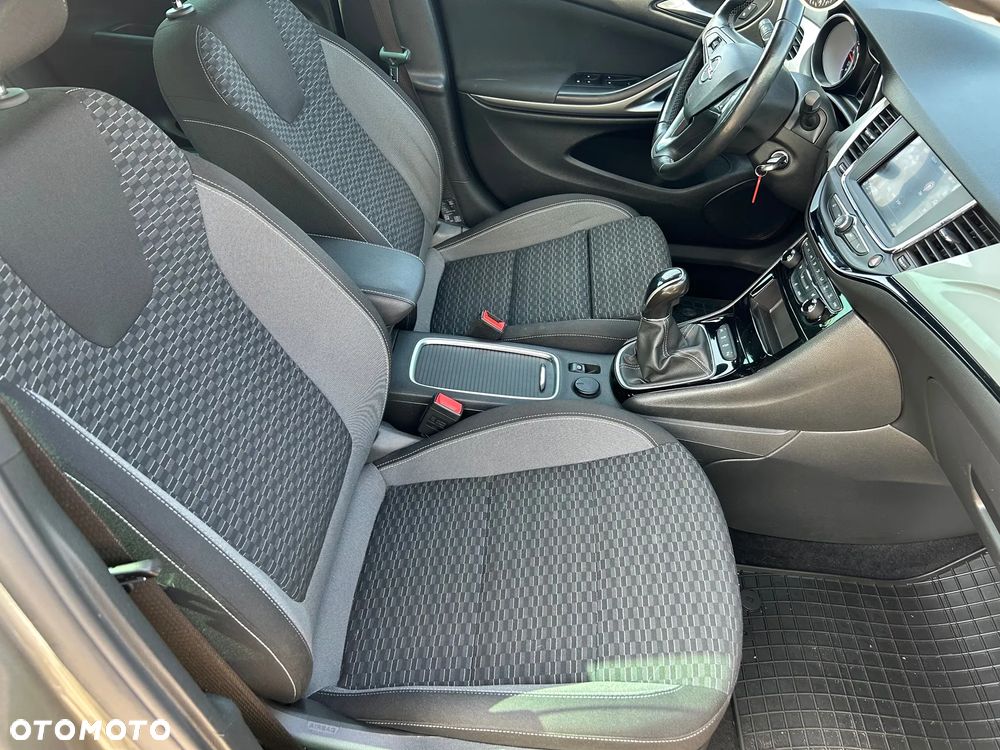Opel Astra - 22