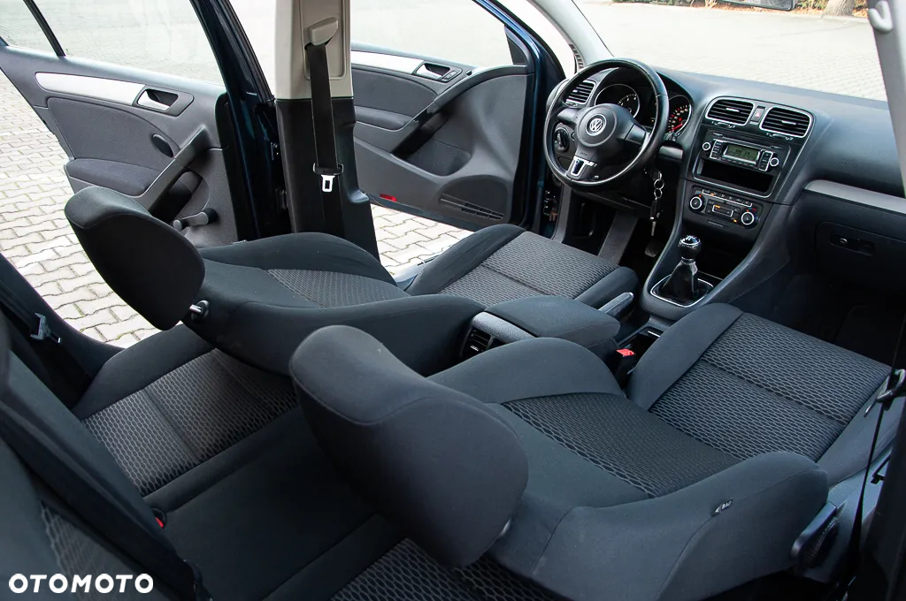 Volkswagen Golf 1.6 Edition - 21