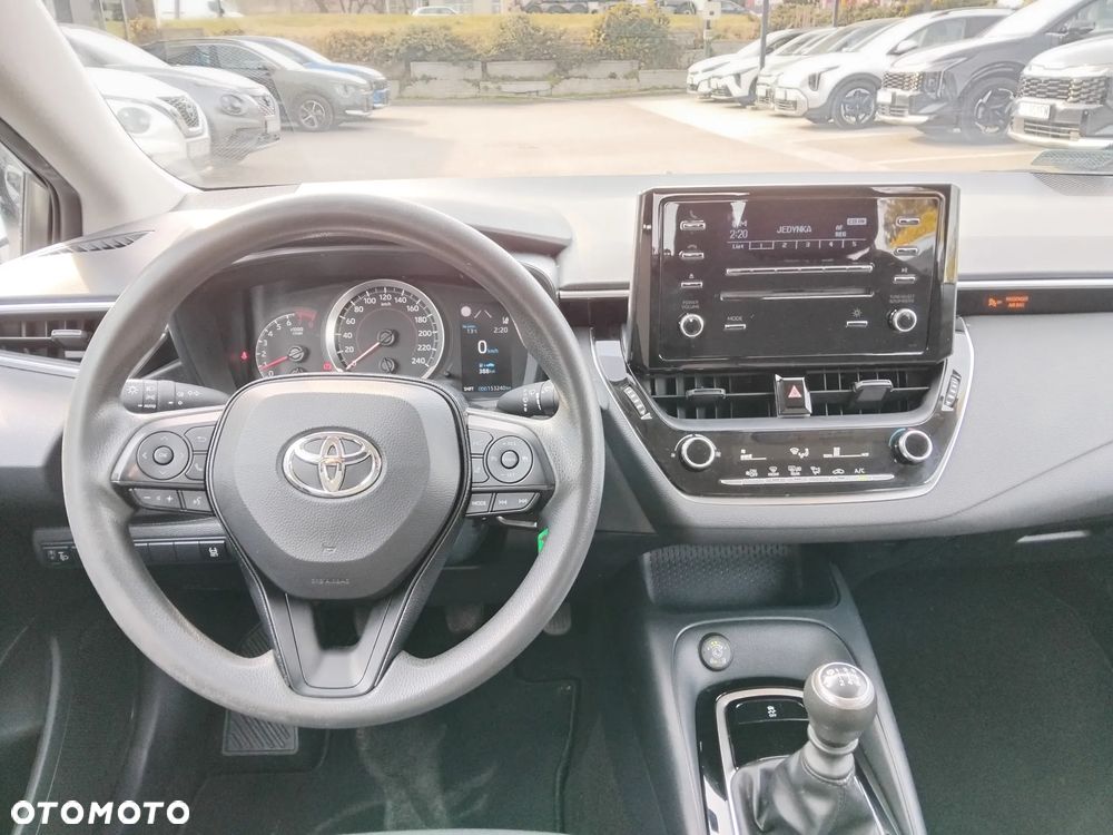 Toyota Corolla 1.6 Active - 6