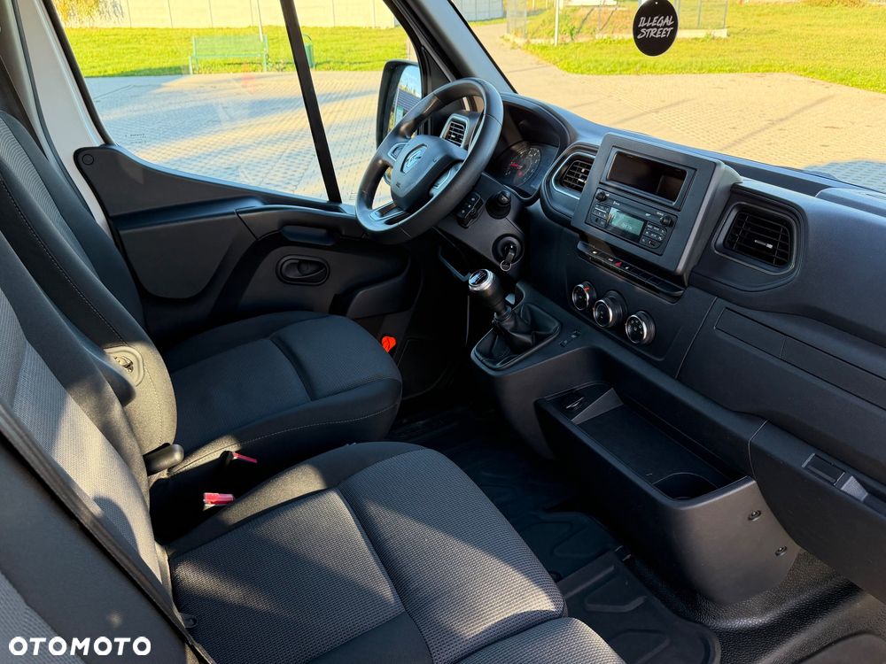 Renault Master - 11