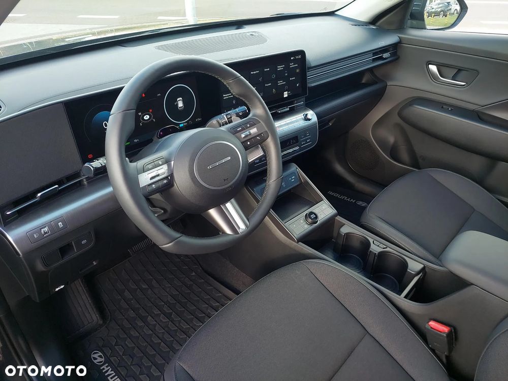 Hyundai Kona Electric 65kWh Executive - 10