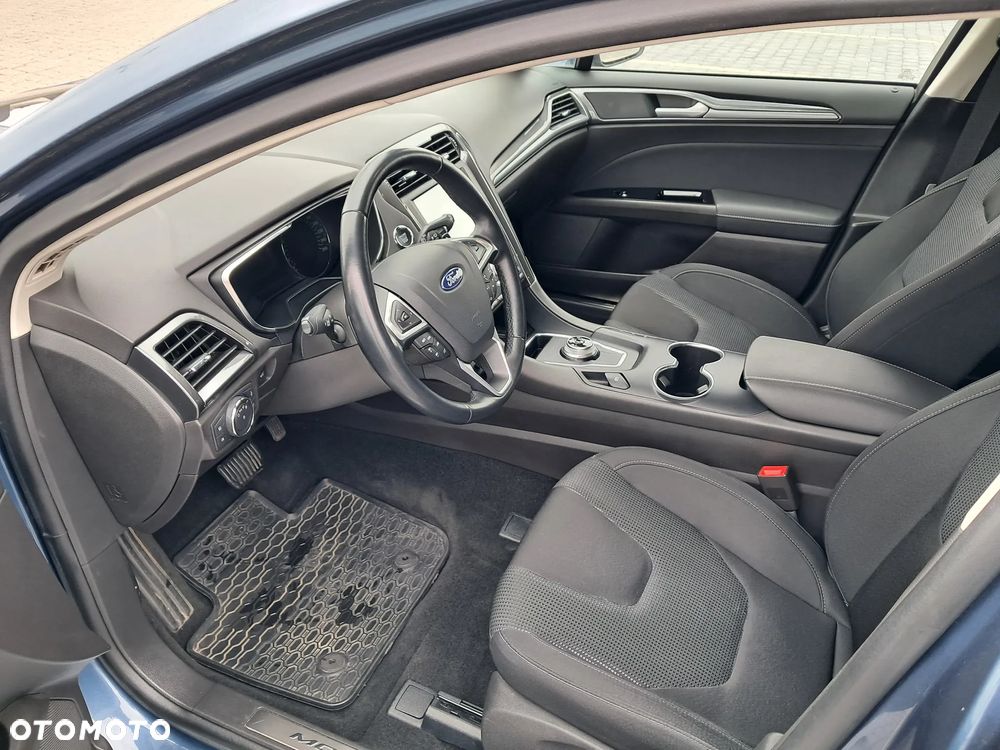 Ford Mondeo 2.0 EcoBlue Titanium - 12
