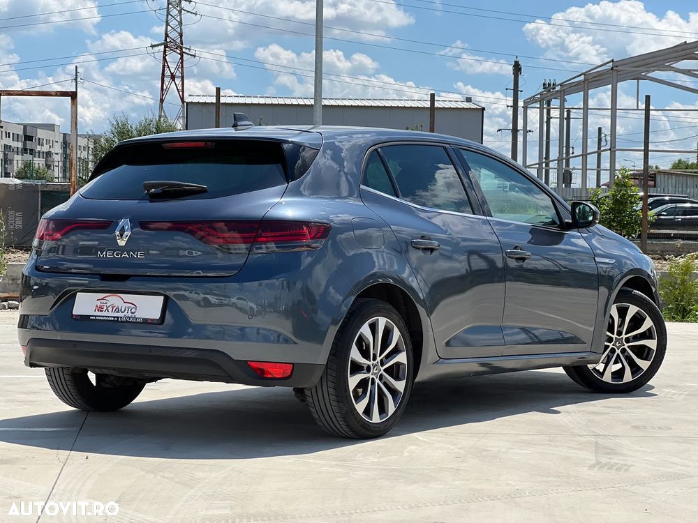 Renault Megane TCE 140 EDC Techno - 3