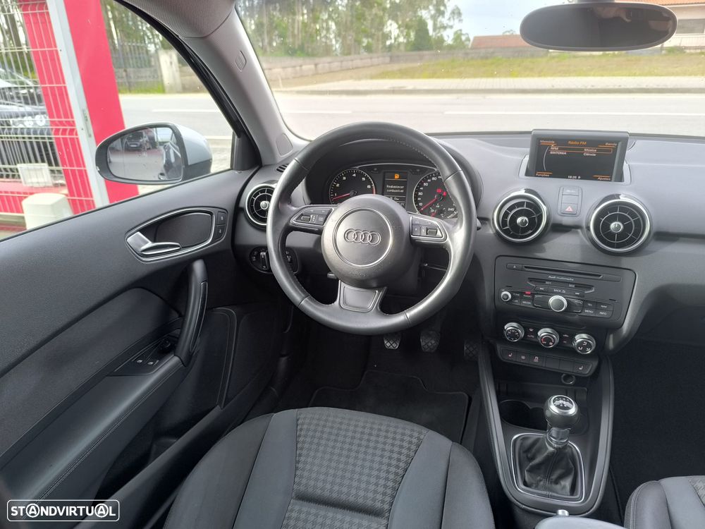 Audi A1 1.2 TFSI Sport - 29