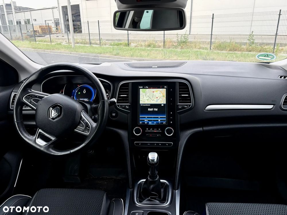 Renault Megane ENERGY TCe 130 BOSE EDITION - 15