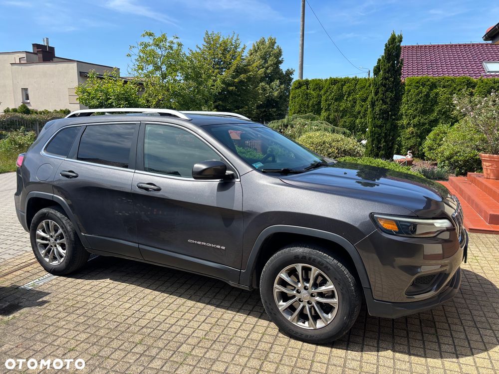 Jeep Cherokee - 6