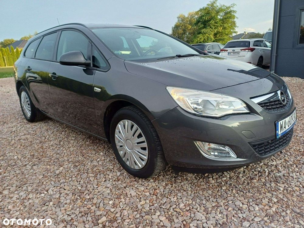 Opel Astra - 11
