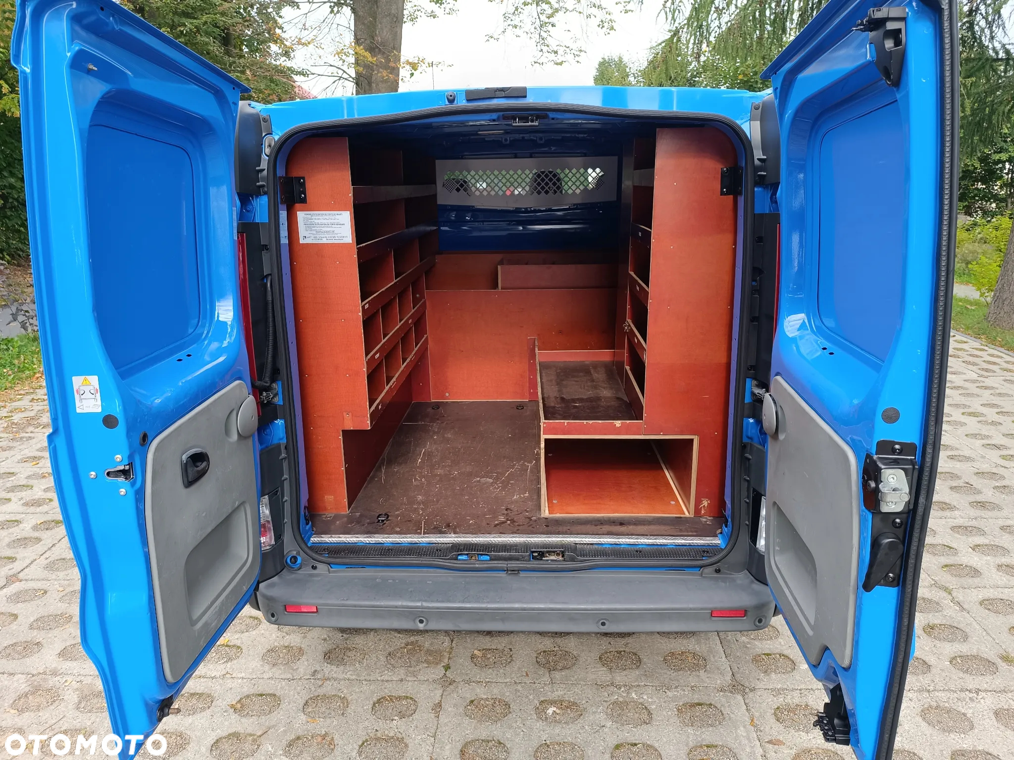 Renault TRAFIC - 24
