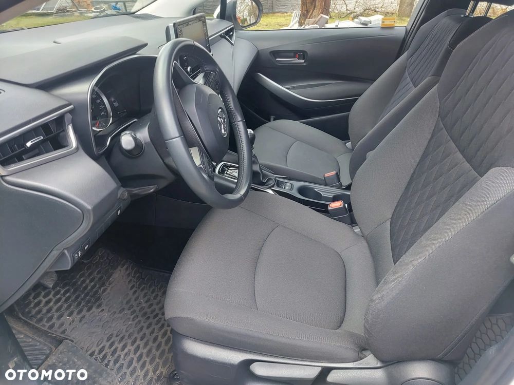 Toyota Corolla 1.5 Comfort - 6