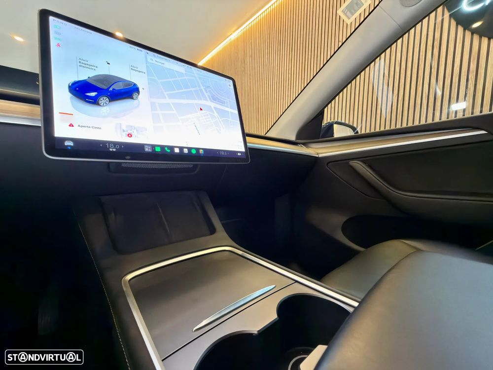 Tesla Model Y Tração Traseira - 36