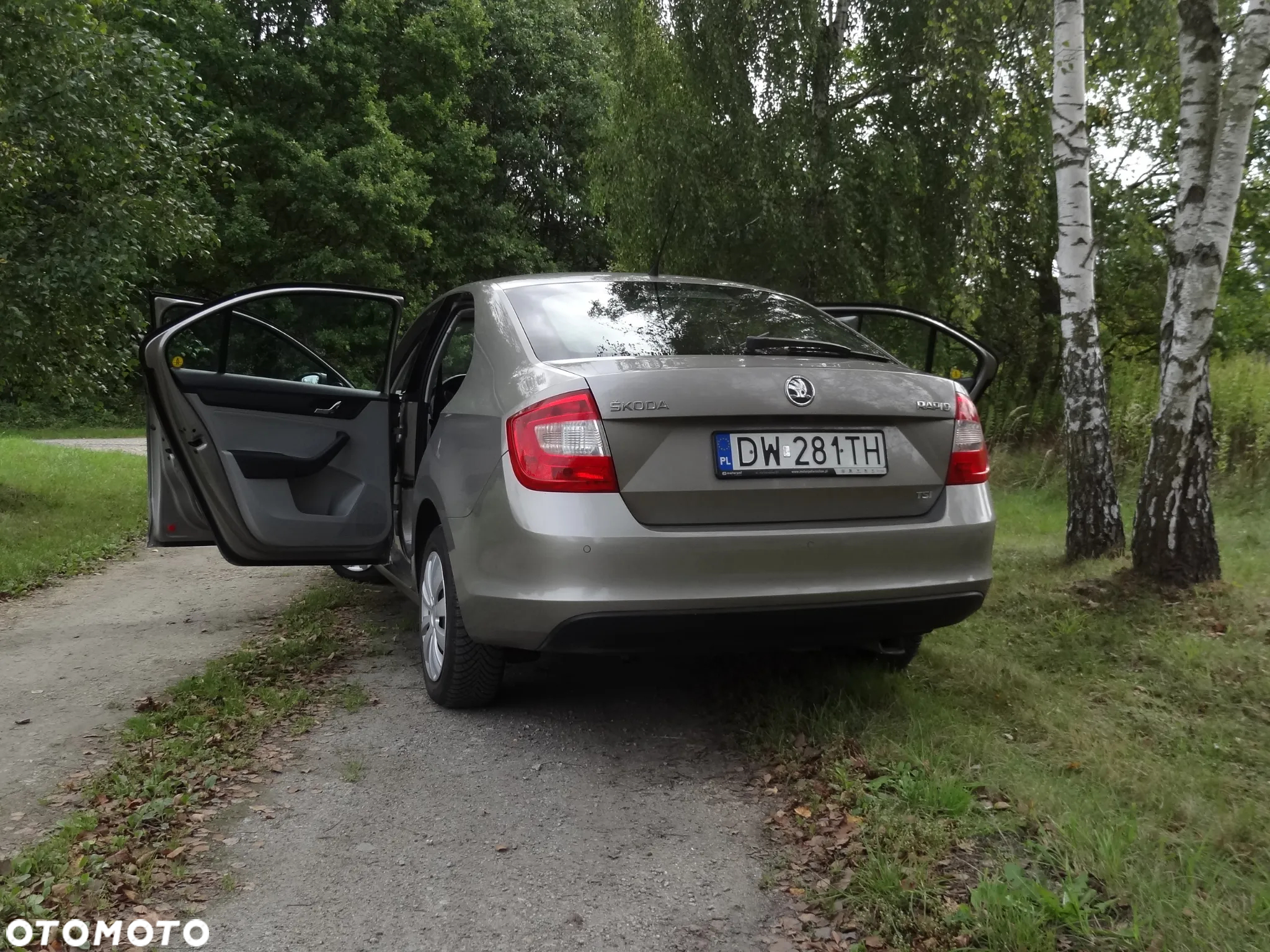 Skoda RAPID 1.2 TSI Active - 9