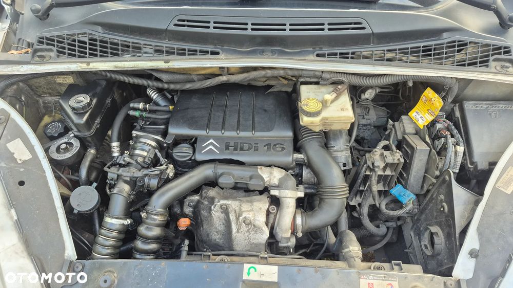 Citroën Xsara Picasso 1.6 HDI Exclusive - 8