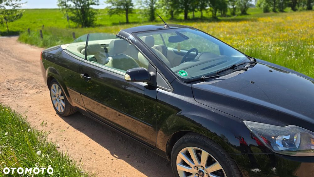 Ford Focus 2.0 Titanium - 10
