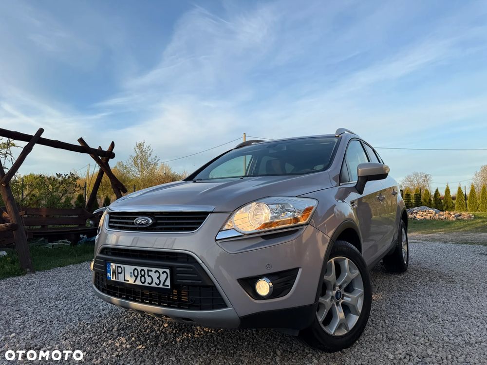 Ford Kuga 2.0 TDCi 2x4 Titanium - 35