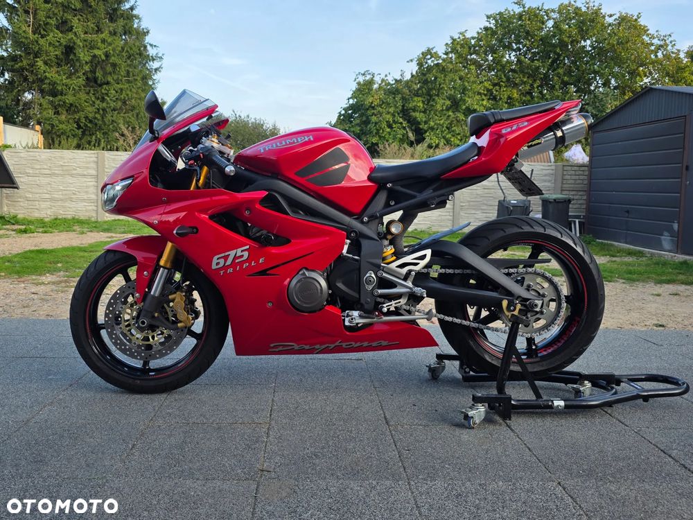 Triumph Daytona - 1