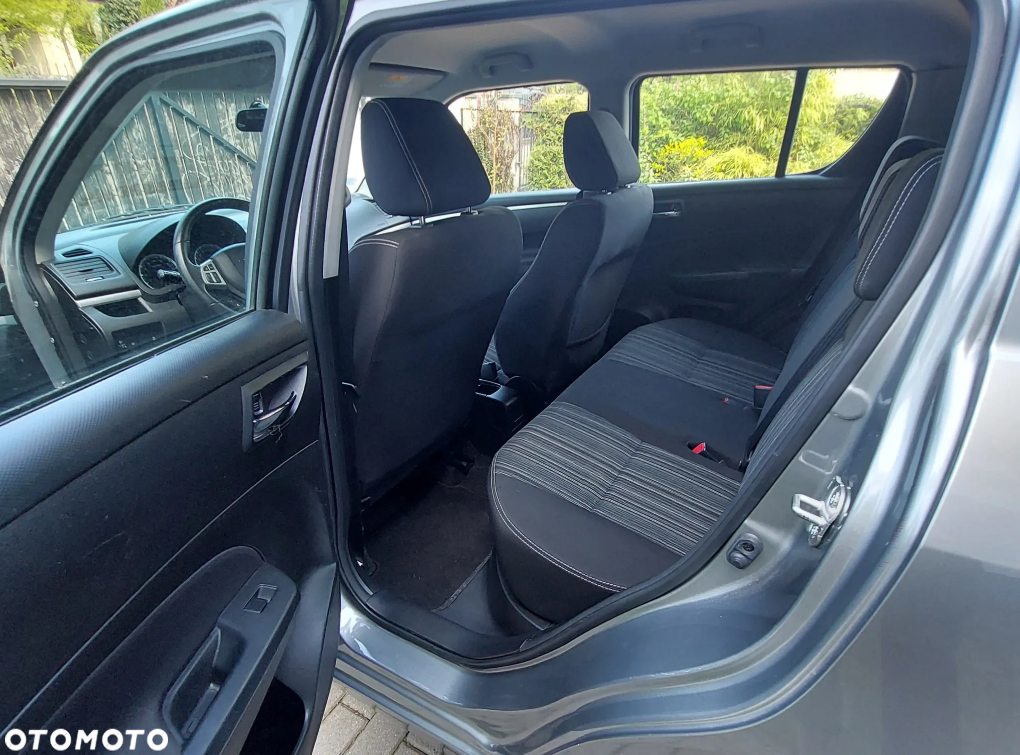 Suzuki Swift 1.2 Premium - 13