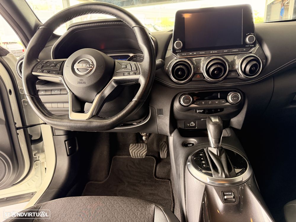 Nissan Juke 1.6 Hybrid N-Connecta - 17